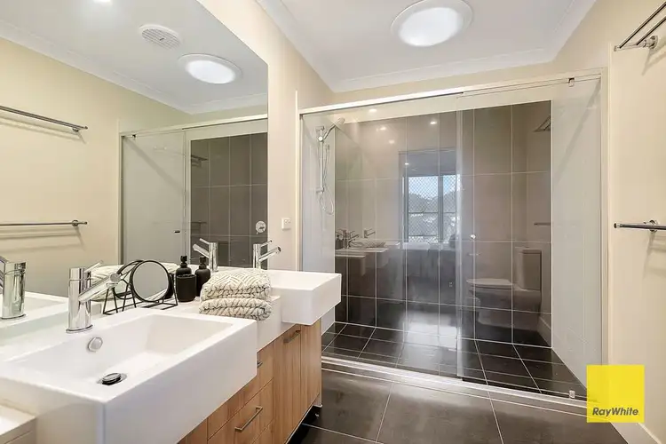 Fifth view of Homely house listing, 71 Ravenbourne Circuit, Capalaba QLD 4157