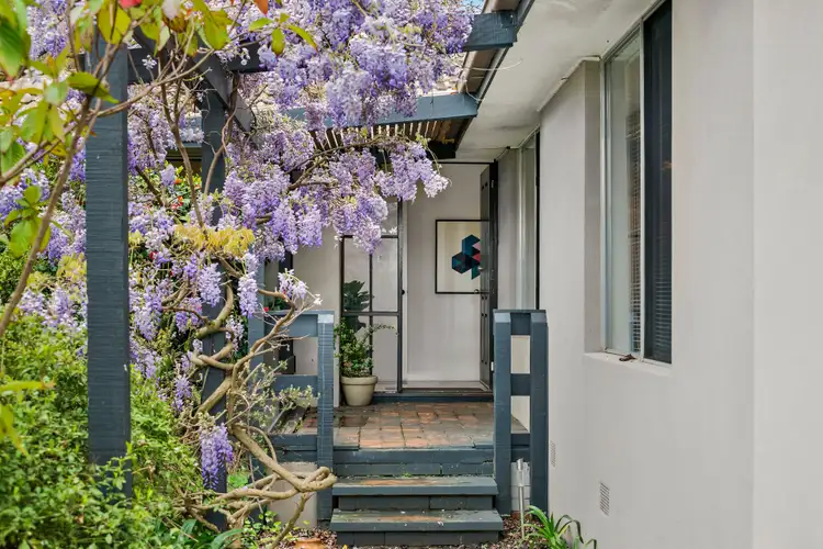 Second view of Homely house listing, 5 Troon Place, Frankston VIC 3199