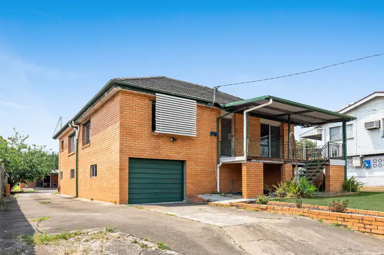 1076 Oxley Road, Oxley QLD 4075