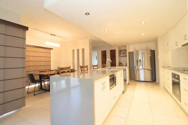 Second view of Homely house listing, 8 Morgan Place, Emerald QLD 4720