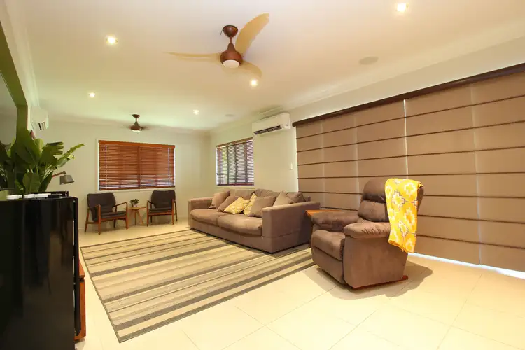 Fifth view of Homely house listing, 8 Morgan Place, Emerald QLD 4720