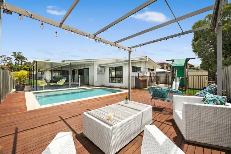 13 Beerwah Street, Pacific Pines QLD 4211