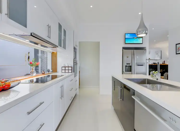 Sixth view of Homely house listing, 3 Templestowe Court, Robina QLD 4226