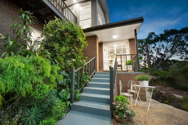Second view of Homely house listing, 6 Littlejohn Court, Vermont VIC 3133