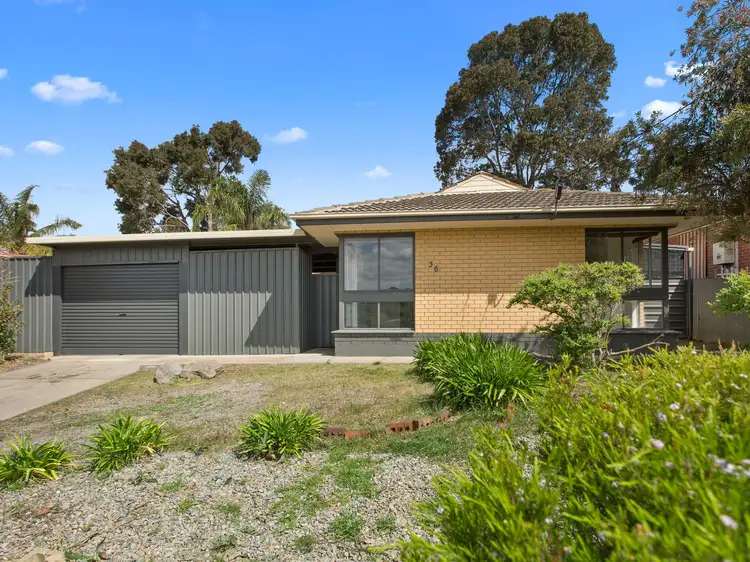 36 Desmond Road, Hackham SA 5163