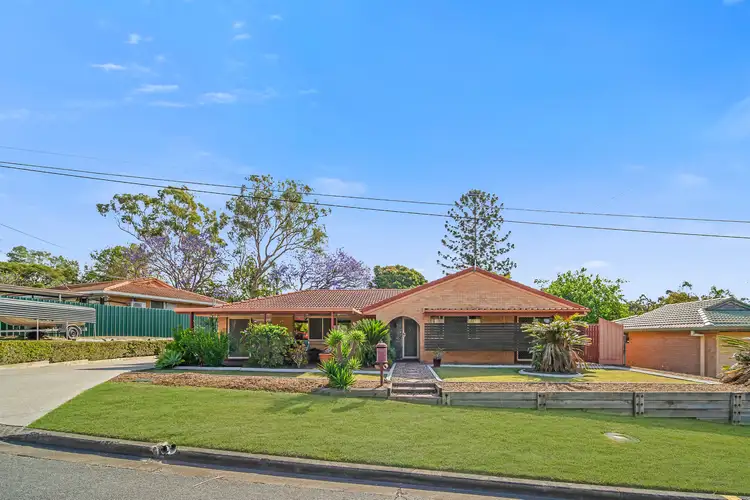 18 Walbrook Avenue, Springwood QLD 4127