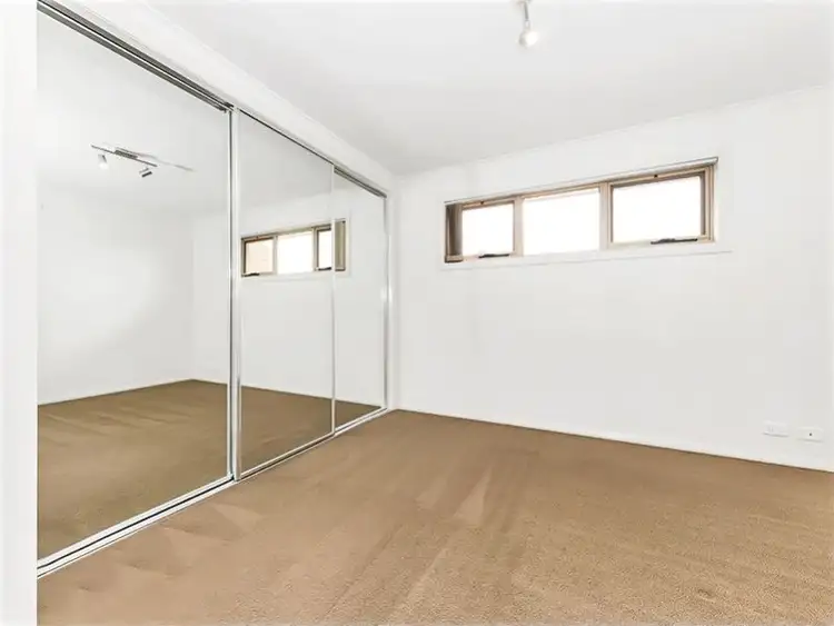 Fifth view of Homely unit listing, 3/2 McIntosh Street, Queanbeyan NSW 2620