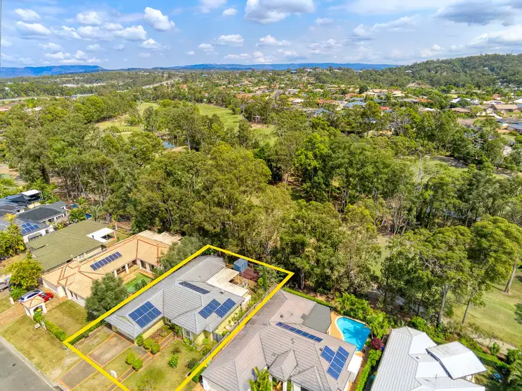 21 Desert Falls Crescent, Parkwood QLD 4214