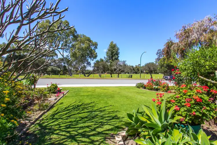 77 Buntine Road, Wembley Downs WA 6019