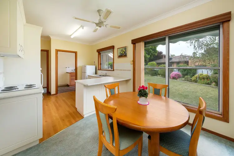 Fifth view of Homely house listing, 396 Lucinda Court, Lavington NSW 2641