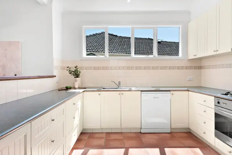 Fifth view of Homely house listing, 4 Kenilworth Avenue, Frankston VIC 3199