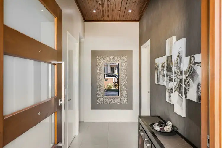 Second view of Homely house listing, 19 Daniells Close, Middle Ridge QLD 4350