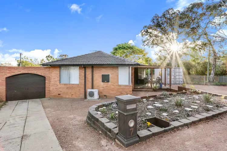 7 Garland Place, Spence ACT 2615