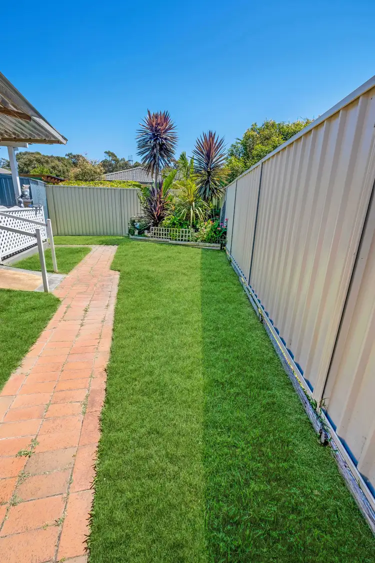 Third view of Homely house listing, 4 Clyde Close, Bateau Bay NSW 2261