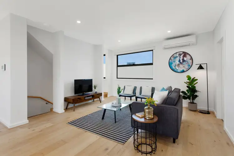 Fifth view of Homely townhouse listing, 4/11 Bay Street, Parkdale VIC 3195