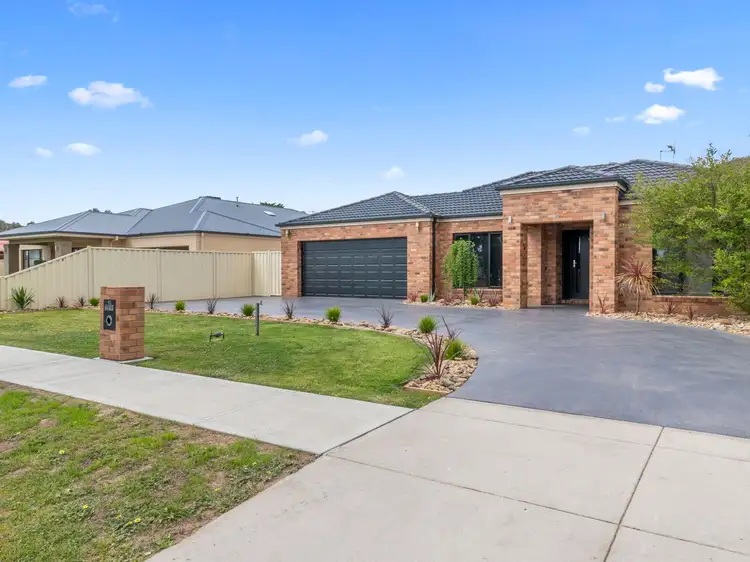 Main view of Homely house listing, 10 The Culdesac, Benalla VIC 3672