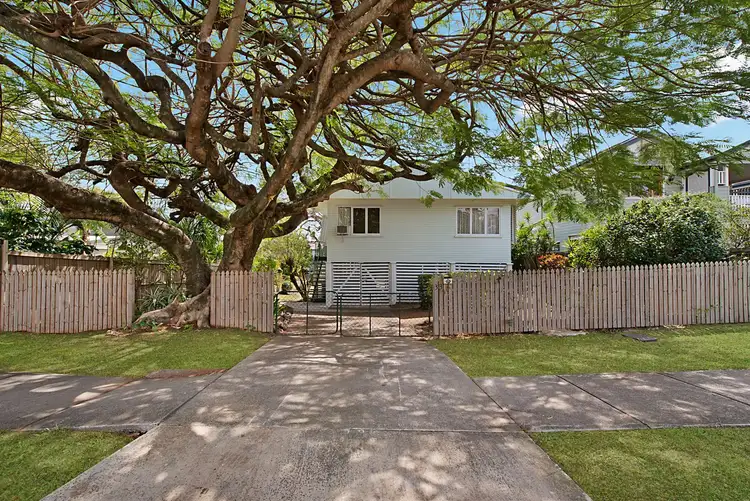 33 Orlando Road, Yeronga QLD 4104