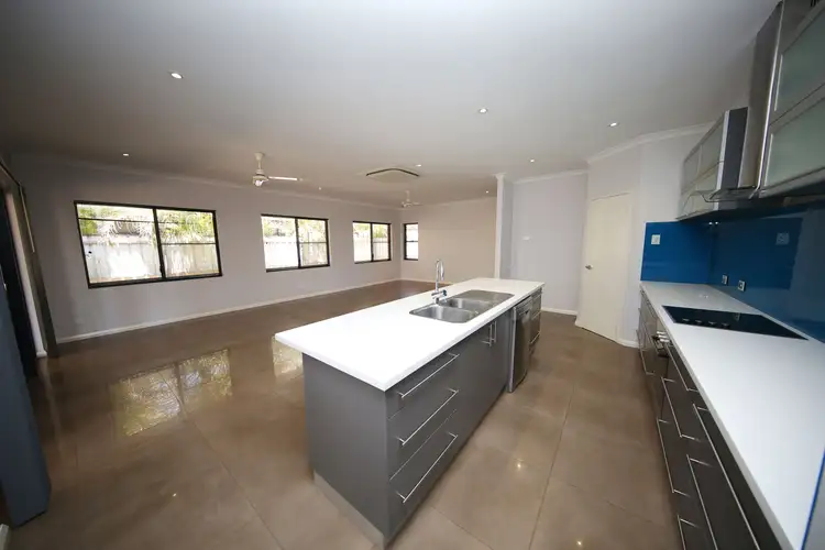 Second view of Homely house listing, 10 Kingfisher Way, Nickol WA 6714