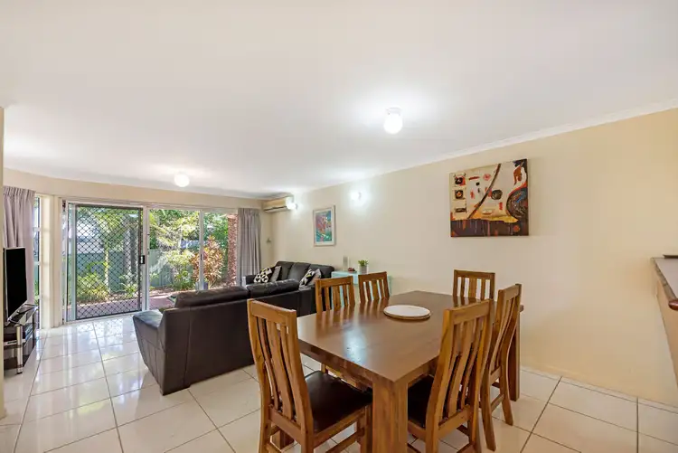 Fifth view of Homely unit listing, 6/16 Crescent Avenue, Mermaid Beach QLD 4218