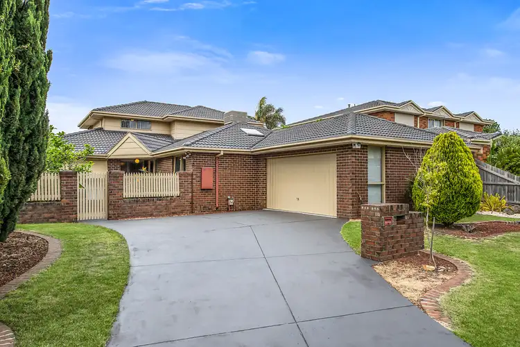 7 Carrington Court, Burwood East VIC 3151