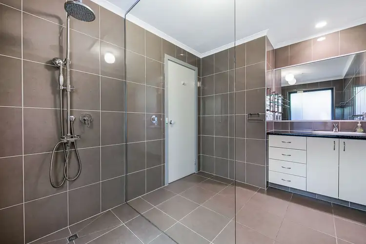 Sixth view of Homely house listing, 7 Carrington Court, Burwood East VIC 3151