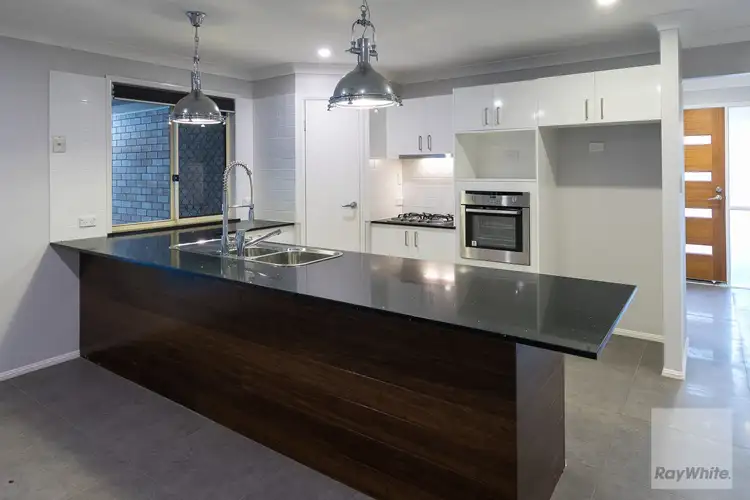 28 Glenbrook Avenue, Victoria Point QLD 4165