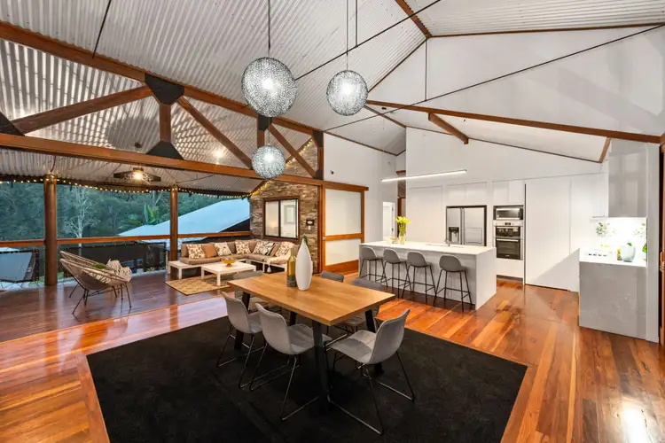 26 Grove Creek Close, Reedy Creek QLD 4227