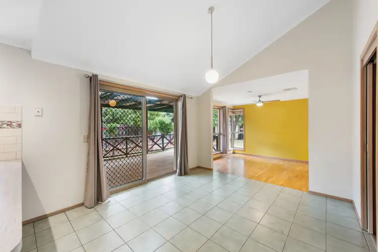 Fifth view of Homely house listing, 7 Galloway Court, Taylors Lakes VIC 3038