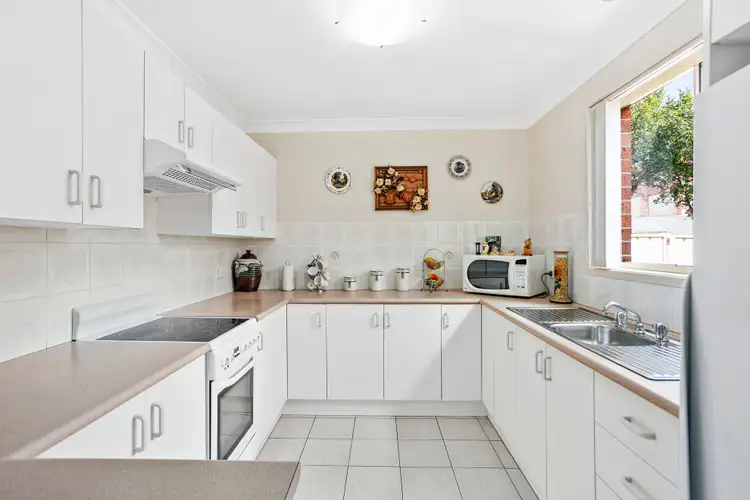 Second view of Homely house listing, 2/9 Panbula Place, Flinders NSW 2529