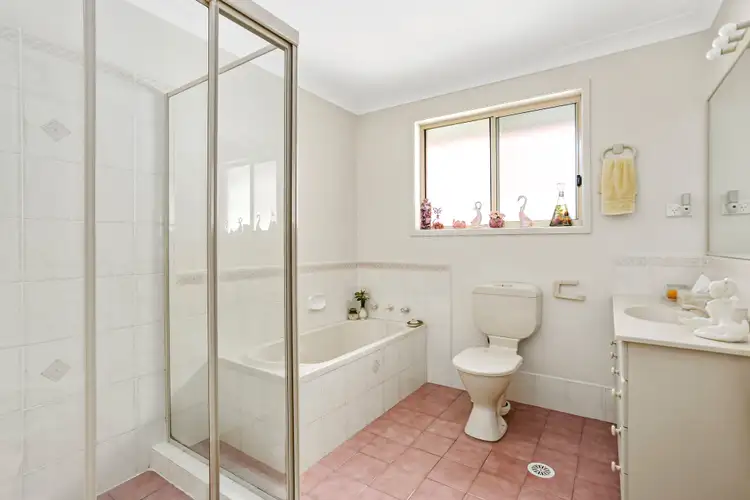 Fifth view of Homely house listing, 2/9 Panbula Place, Flinders NSW 2529