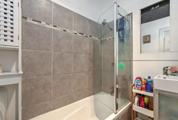 Sixth view of Homely house listing, 9 Aberdeen Street, Reservoir VIC 3073