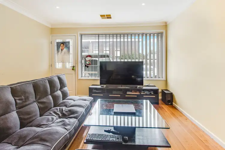Second view of Homely unit listing, 3/9 Petrie Street, Frankston VIC 3199