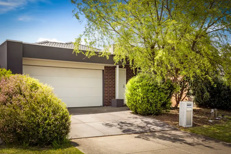 11 Serenity Street, Pakenham VIC 3810