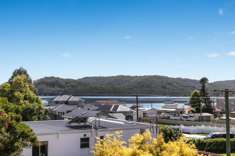 Second view of Homely house listing, 10 Frederick Goddard Close, Saratoga NSW 2251