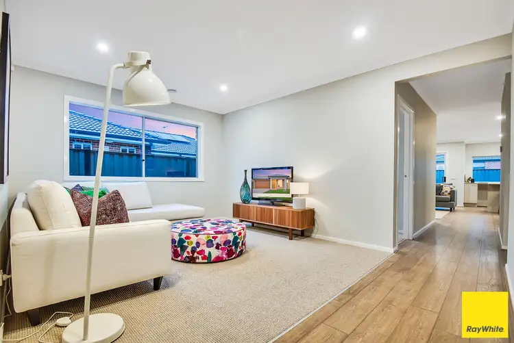 Fifth view of Homely house listing, 18 Highpark Circuit, Craigieburn VIC 3064