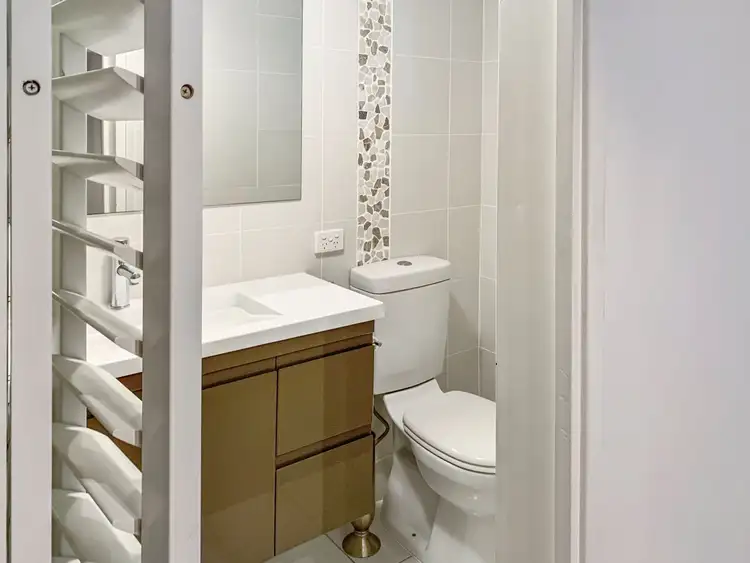 Third view of Homely unit listing, 1/14 Rosewood Avenue, Broadbeach QLD 4218