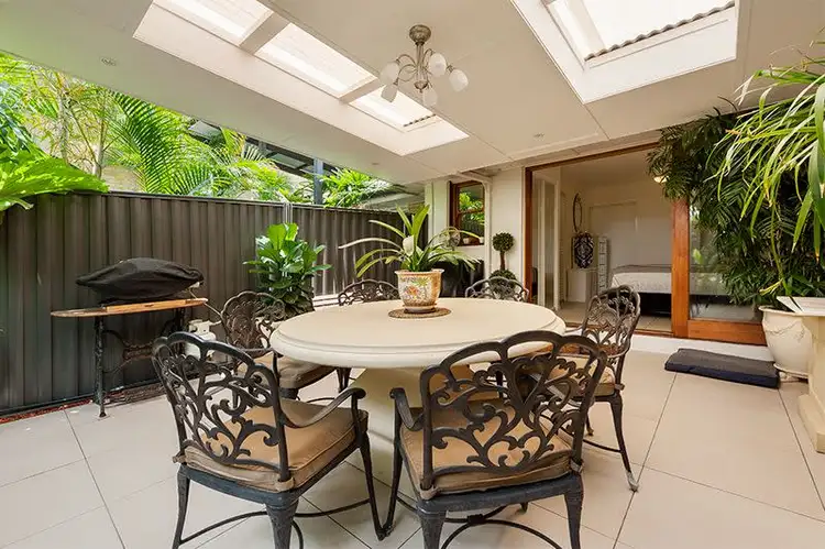 Seventh view of Homely apartment listing, 2/15 Wilton Terrace, Yeronga QLD 4104