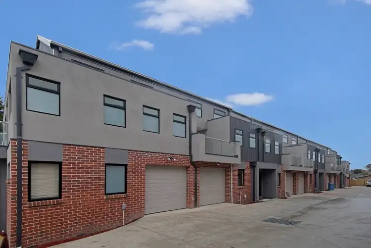 3/69-71 Potter Street, Dandenong VIC 3175