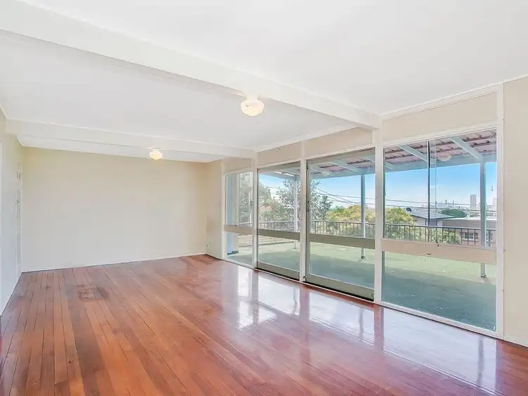 Sixth view of Homely unit listing, 4/4 East Street, Burleigh Heads QLD 4220