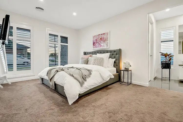 Second view of Homely house listing, 20 Mangrove Way, Craigieburn VIC 3064