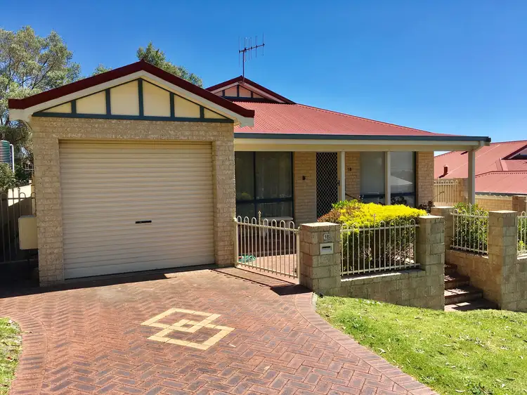 1b Verdi Street, Mount Melville WA 6330