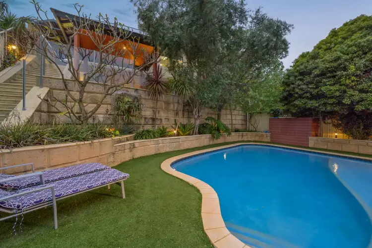 47 Clontarf Street, Sorrento WA 6020
