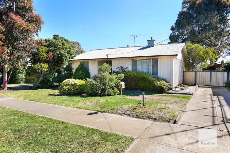 8 Wackett Street, Laverton VIC 3028