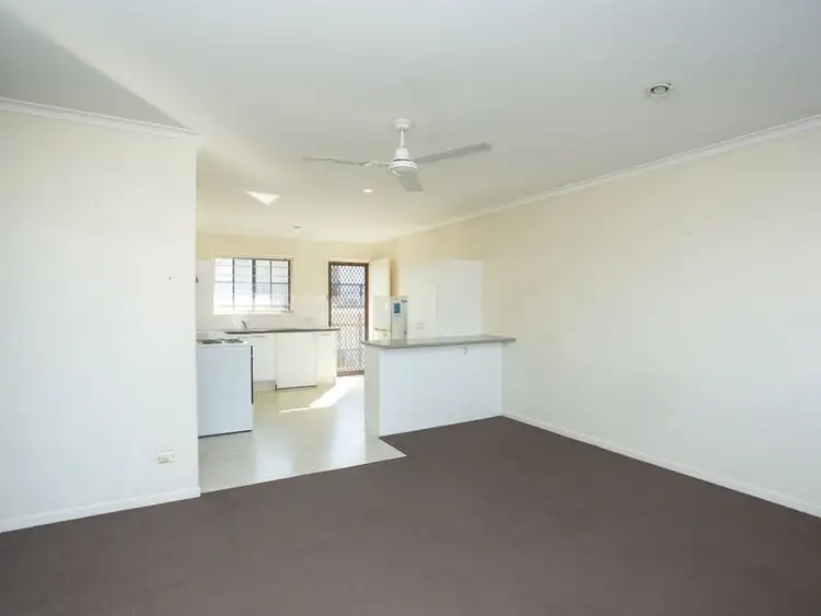 Seventh view of Homely unit listing, 4/59 Queen Street, Southport QLD 4215