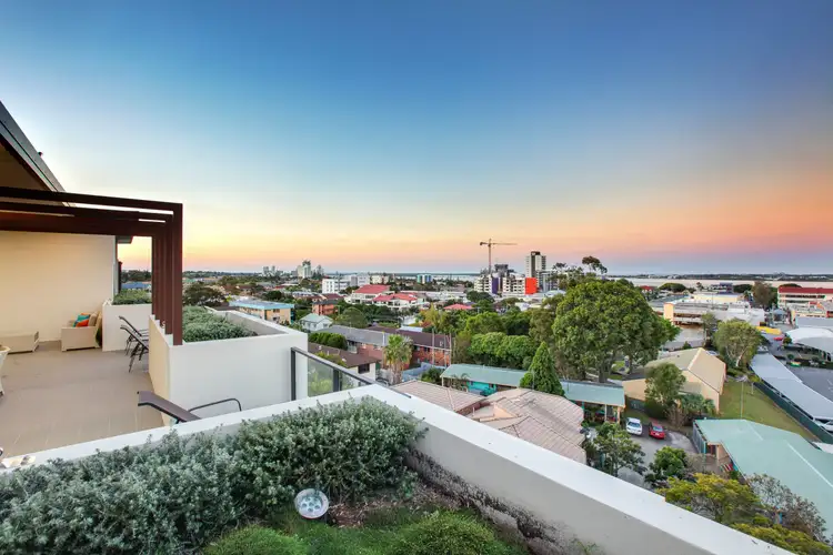 1/91 High Street, Southport QLD 4215