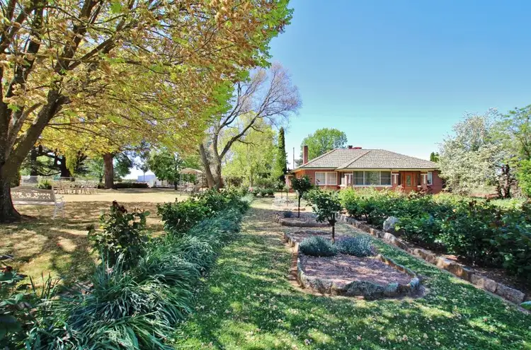 "Koepang", 70 Koepang Road, Wallendbeen NSW 2588