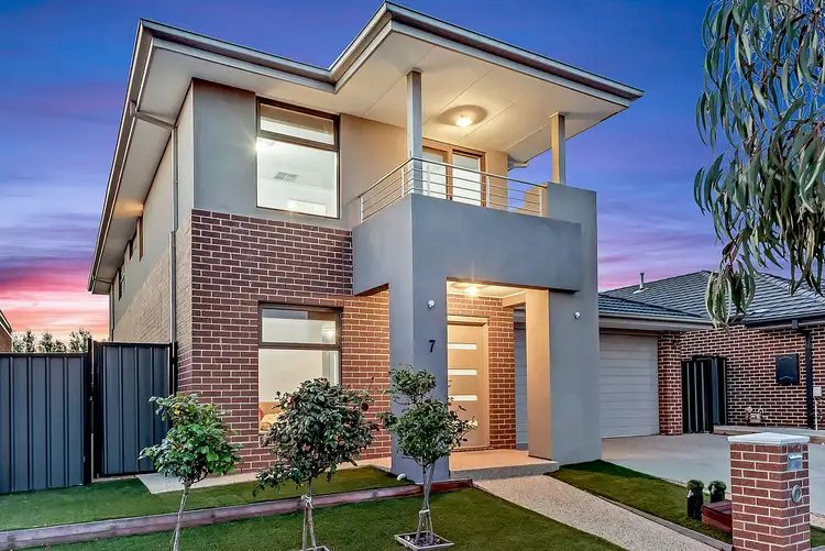 Third view of Homely house listing, 7 Plum Street, Craigieburn VIC 3064