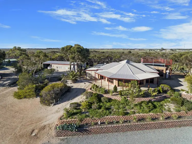 Main view of Homely house listing, 8-9 Barlow Court, Smoky Bay SA 5680