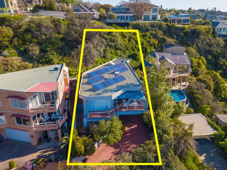 Second view of Homely house listing, 5 Somme Avenue, Frankston VIC 3199