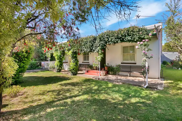9 Schilling Street, Angaston SA 5353
